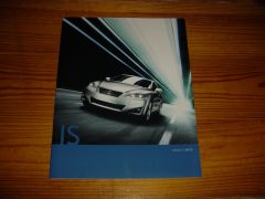 LEXUS IS 2013 brochure