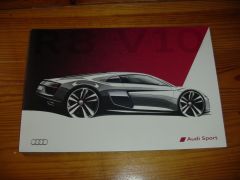 AUDI R8 2015 brochure