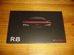 Audi R8 2015 brochure