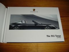 PORSCHE 911 TARGA 2015 brochure